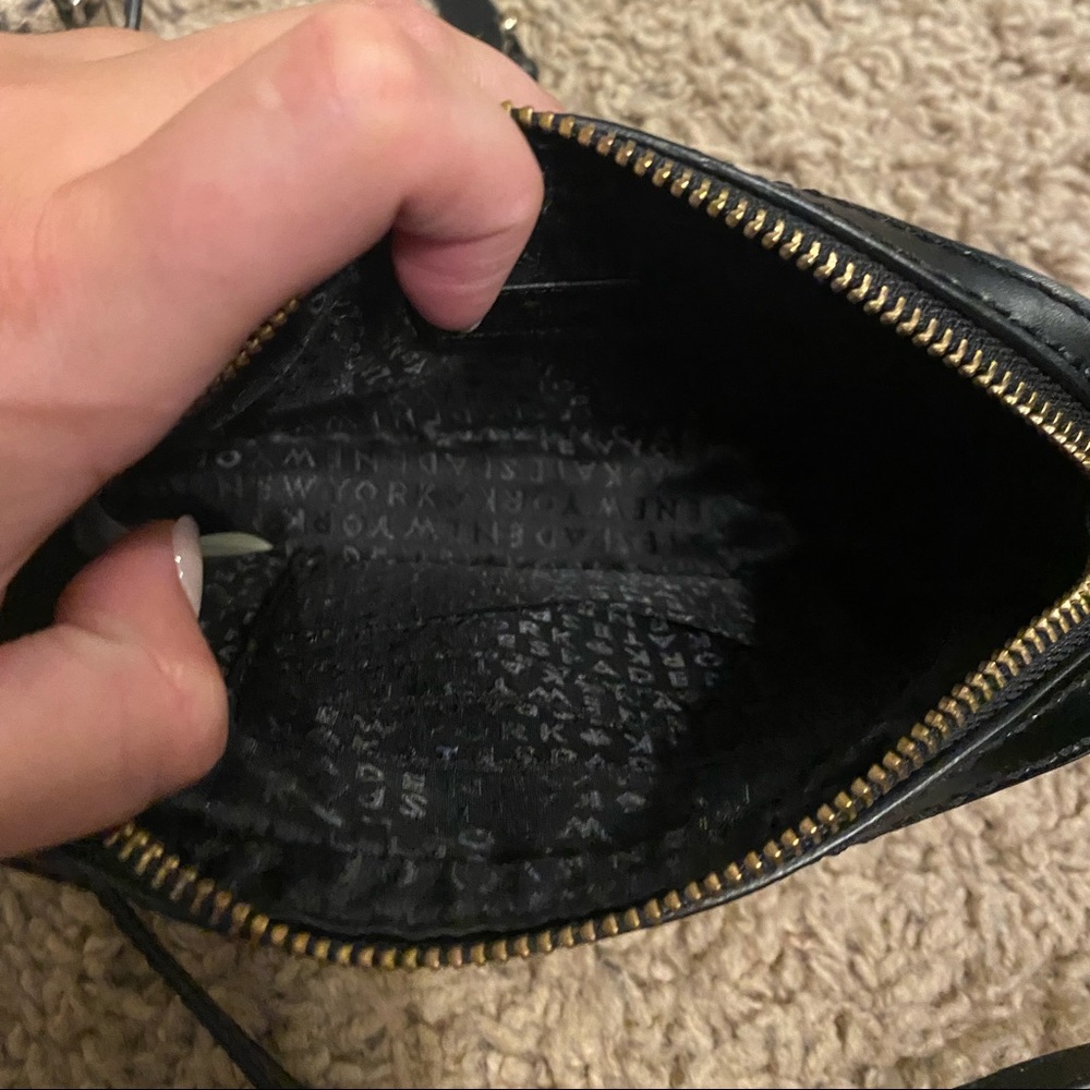 Small Kate Spade purse - Picture 2 of 2